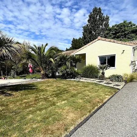 빌라 Jolie Avec Piscine A 6 Kms Des Plages Landevieille