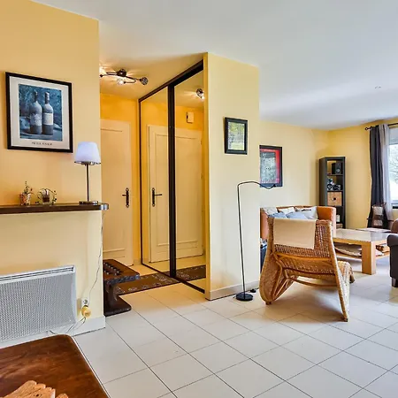 Jolie Avec Piscine A 6 Kms Des Plages 빌라 *