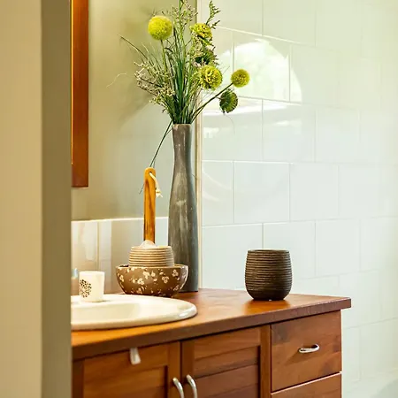 Jolie Avec Piscine A 6 Kms Des Plages *