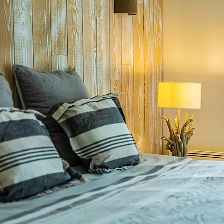 빌라 Jolie Avec Piscine A 6 Kms Des Plages