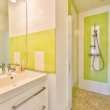 Jolie Avec Piscine A 6 Kms Des Plages 빌라