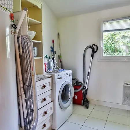 Jolie Avec Piscine A 6 Kms Des Plages 빌라